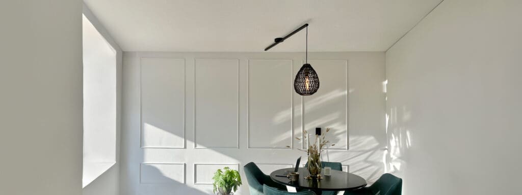 Lightswing Single black in interior